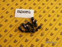 Śruba 826/00892 - Śruba mocowania krzyżaka. Produkt zamienny.